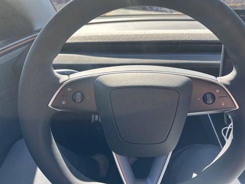 Used 2026 Tesla Model Y Long Range image 10