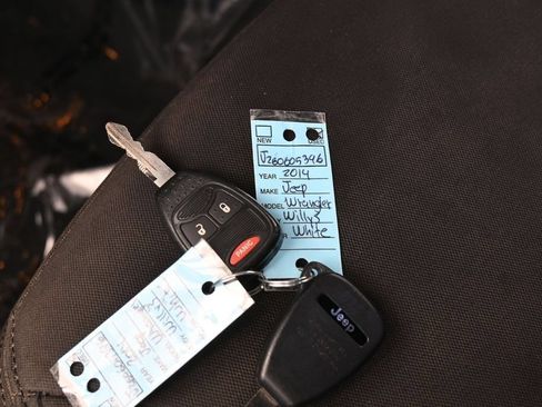 Used 2014 Jeep Wrangler Unlimited Sport w/ Power Convenience Group AWD/4WD image 16