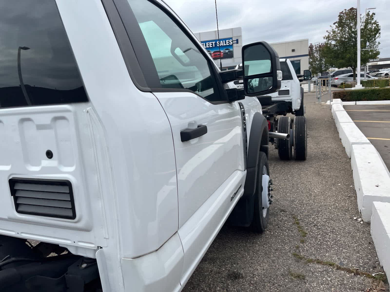 Used 2023 Ford F450 XLT w/ XLT Value Package RWD image 15