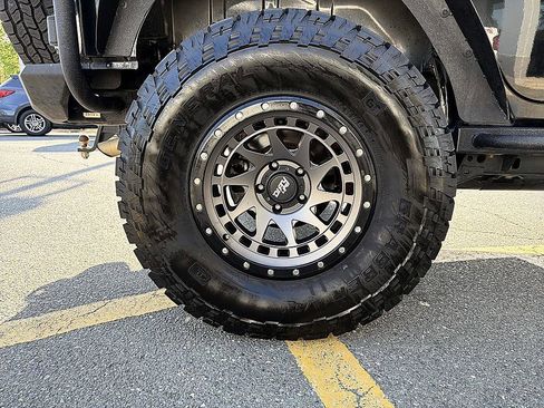 Used 2012 Jeep Wrangler Unlimited Sahara w/ Connectivity Group image 11