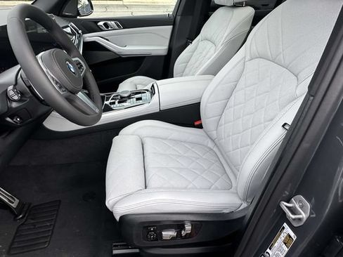 New 2026 BMW X5 xDrive40i AWD/4WD image 14