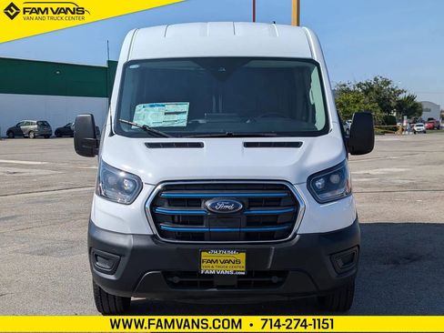 Used 2024 Ford E-Transit 148 Medium Roof RWD image 2
