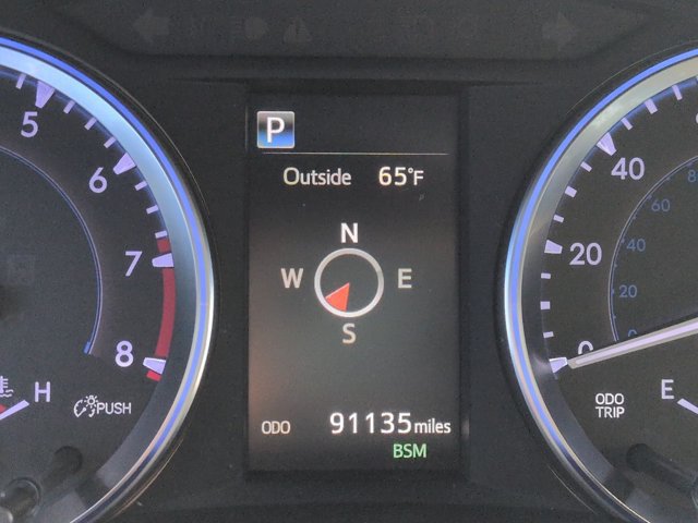 Used 2018 Toyota Highlander Limited FWD image 26
