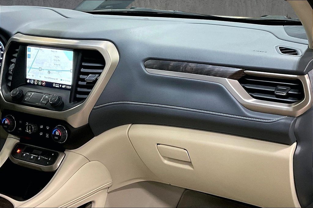 Used 2023 GMC Acadia Denali AWD/4WD image 28