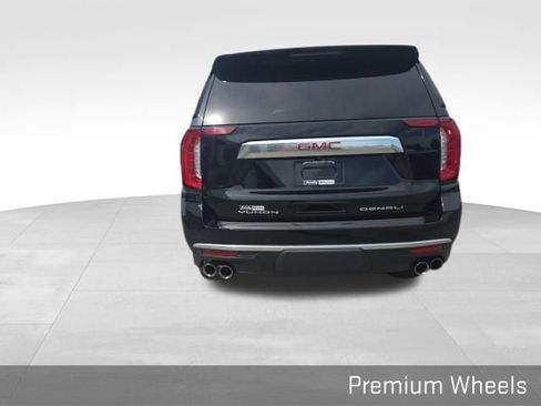 Used 2024 GMC Yukon Denali AWD/4WD image 23
