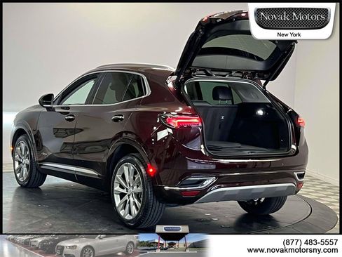 Used 2022 Buick Envision Avenir w/ Technology Package II image 6