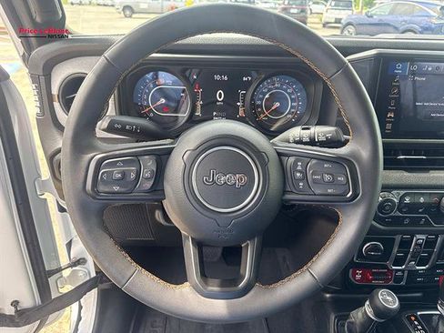 Used 2024 Jeep Wrangler Unlimited Sport AWD/4WD image 22