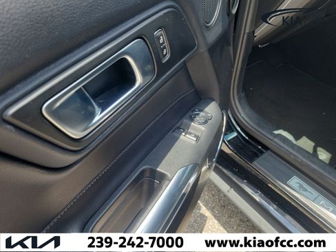 Used 2022 Ford Mustang Premium RWD image 12