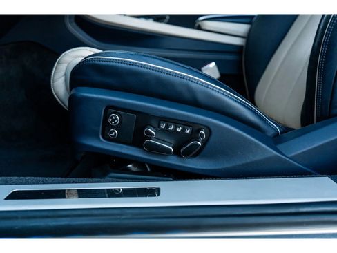 Used 2022 Bentley Continental GT V8 image 51