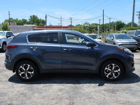 Used 2020 Kia Sportage LX FWD image 11