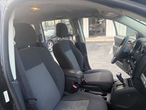 Used 2016 Jeep Compass Sport w/ Power Value Group AWD/4WD image 16