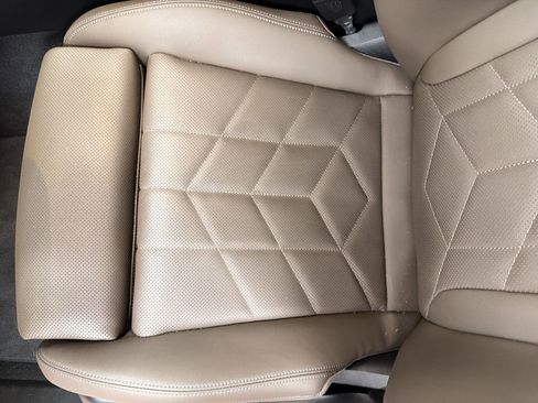 Used 2024 BMW 530i xDrive 530i xDrive w/ Premium Package image 16