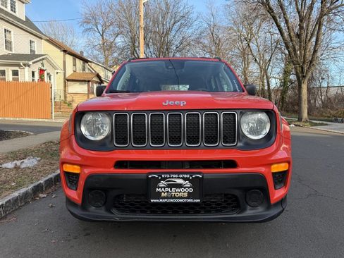Used 2021 Jeep Renegade Sport image 3