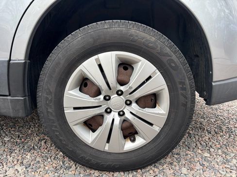 Used 2011 Subaru Outback 2.5i image 9