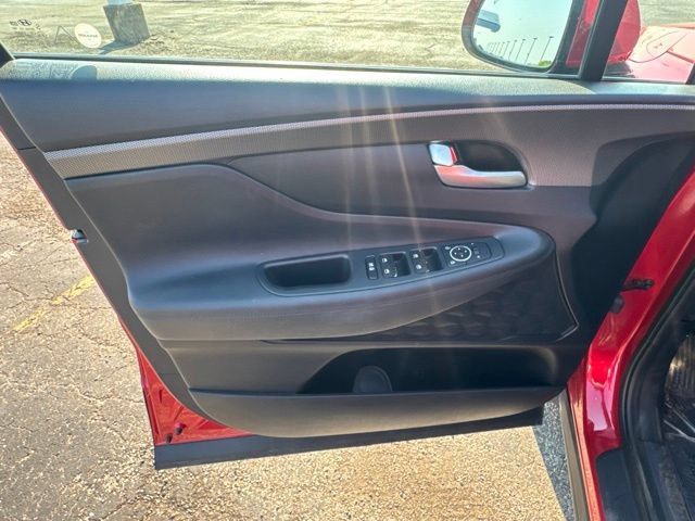 Used 2020 Hyundai Santa Fe SEL AWD/4WD image 10