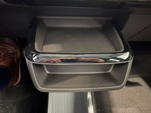 New 2027 Chevrolet Bolt LT FWD image 19