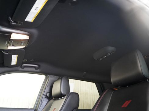 Used 2022 Dodge Durango R/T w/ Tow 'N Go Package AWD/4WD image 23