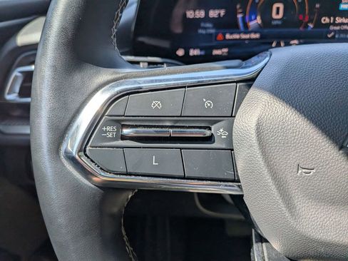 Used 2024 Chevrolet Traverse LT AWD/4WD image 19