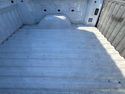 Used 2020 GMC Sierra 1500 SLE w/ SLE Value Package image 22