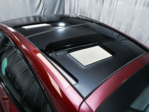 Used 2023 Porsche Panamera Platinum Edition image 80