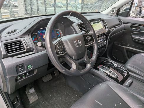 Used 2022 Honda Pilot Touring image 15