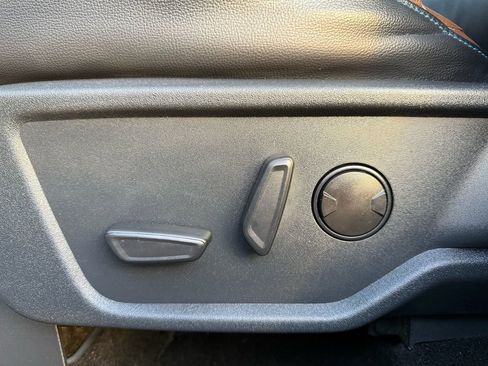 Used 2021 Ford Bronco Outer Banks image 13