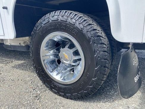 Used 2024 Chevrolet Silverado 3500 LT w/ Convenience Package image 72