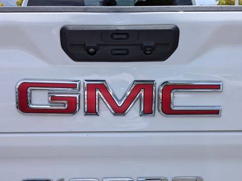 Used 2024 GMC Sierra 3500 SLE w/ SLE Convenience Package AWD/4WD image 14