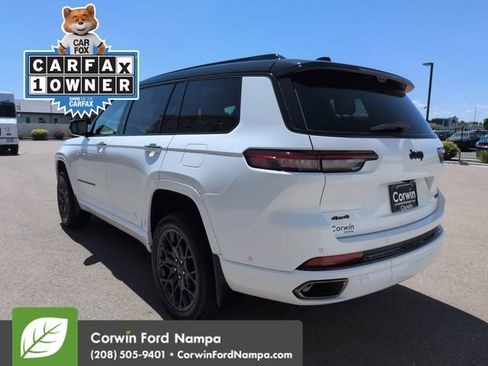 Used 2025 Jeep Grand Cherokee L Summit AWD/4WD image 5
