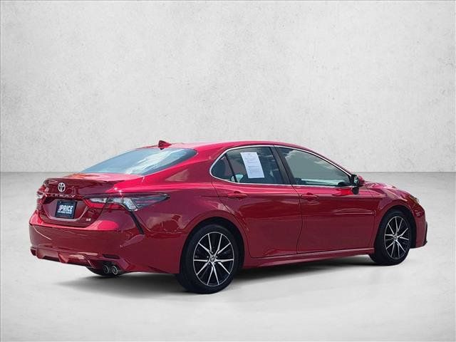 Used 2021 Toyota Camry SE FWD image 5