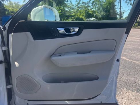 Used 2019 Volvo XC60 T5 Inscription w/ Protection Package Premier image 16
