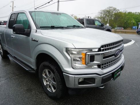 Used 2018 Ford F150 XLT w/ Equipment Group 302A Luxury AWD/4WD image 4