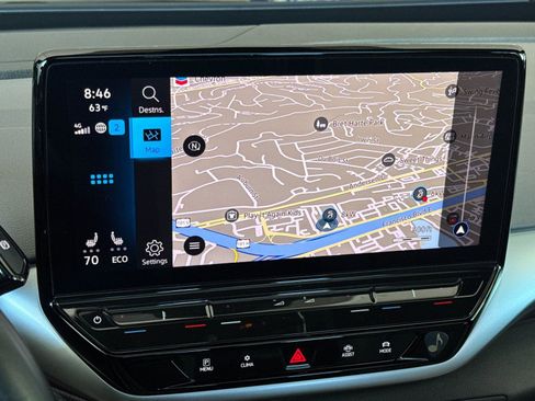 Used 2022 Volkswagen ID.4 Pro S image 18