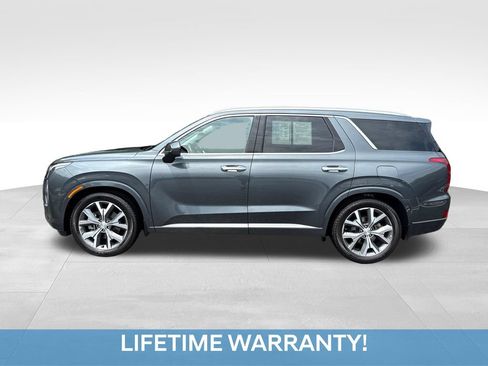Used 2022 Hyundai Palisade Limited w/ Winter Package FWD image 3