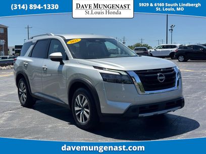 Used 2025 Nissan Pathfinder SL