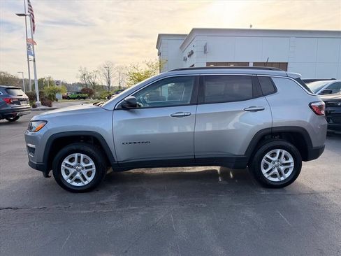 Used 2020 Jeep Compass Sport w/ Cold Weather Group AWD/4WD image 8