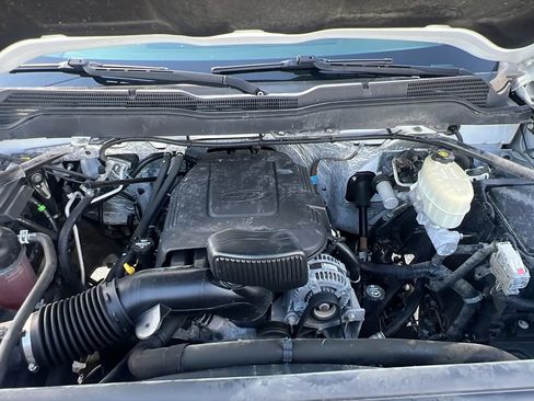 Used 2017 Chevrolet Silverado 3500 W/T AWD/4WD image 26