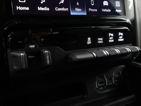 Used 2023 RAM 1500 Big Horn image 45
