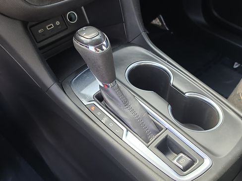 Used 2021 Chevrolet Equinox LT FWD image 26