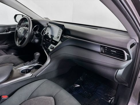 Used 2024 Toyota Camry LE image 33