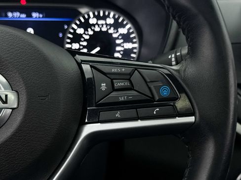 Used 2021 Nissan Altima 2.5 SV w/ SV Premium Package FWD image 32