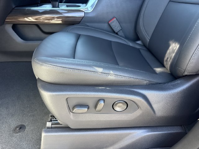 New 2026 Chevrolet Silverado 1500 RST AWD/4WD image 11