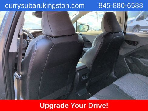 Used 2024 Subaru Crosstrek 2.0i Premium image 17