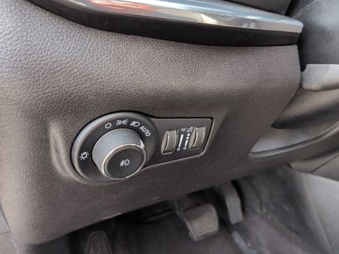 Used 2023 Jeep Compass High Altitude AWD/4WD image 23