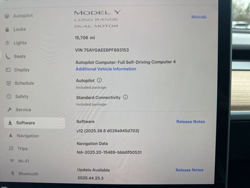 Used 2023 Tesla Model Y Long Range image 25