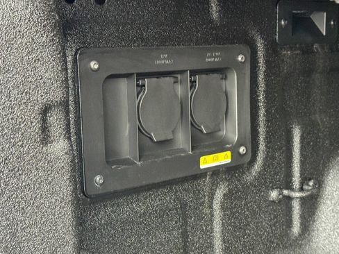 Used 2024 Ford Ranger Lariat w/ FX4 Off-Road Package image 19