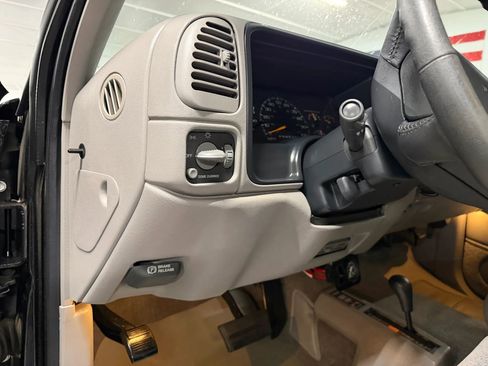 Used 1997 GMC Sierra 1500 4x4 Extended Cab w/ Marketing Option Pkg 3 image 16