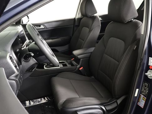 Used 2022 Kia Sportage LX AWD/4WD image 24
