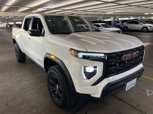 Used 2024 GMC Canyon Elevation image 26