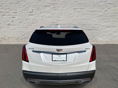 New 2026 Cadillac XT5 Premium Luxury